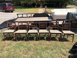 lot 14 image: Mid-Century Dining Chairs (6) Matches Lot 13