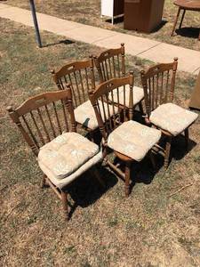 lot 18 image: (5) Dining Chairs - Matches Lot 17