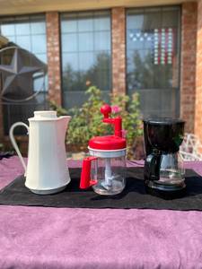 lot 21 image: Insulated White Pitcher with lid, Food Chopper, and 5 cup Coffee maker