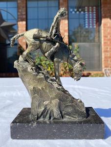 lot 24 image: Worcester Pewter Apache in Pursuit by Philip Kraczkowski