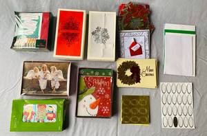 lot 91 image: assorted Christmas Cards