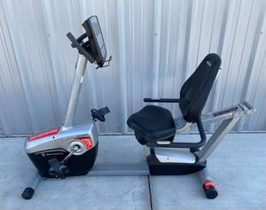 lot 85 image: Schwinn 230 Exercise Bike