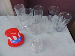 lot 45 image: Abe Lincoln piggy bank and assorted glassware