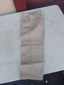 lot 64 image: NEW Girls Khaki pants size 6  x5