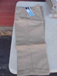 lot 88 image: New Lot of 6  girls Capri khaki size 14 R
