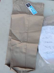 lot 100 image: NEW CFj lot of  4 girls  Kacki capris size15Jr.