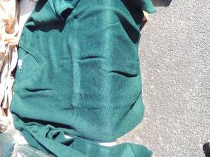 lot 114 image: NEW CFj lot of 5 forrest green sweaters size youth XL