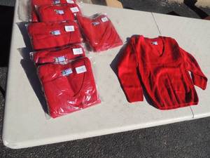 lot 140 image: NEW CFj lot of 7 red sweaters size youth XXS