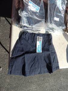 lot 141 image: NEW CFj lot of 6 navy girls wrap skort size 6x