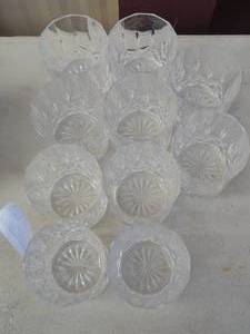 lot 35 image: 10 clear diamond whiskey glasses