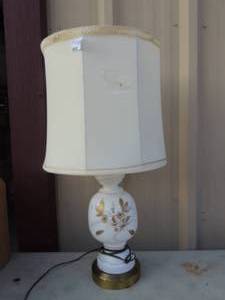 lot 37 image: Autumn dcor table lamp with white shade