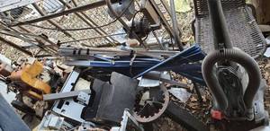 lot 84 image: Assorted Scrap Metal