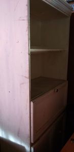 lot 90 image: Lighted Cabinet with Drawers 31x16x76