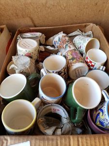 lot 112 image: Coffee Mugs and Ceramics