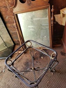 lot 131 image: Antique Dresser Mirror and Metal Frame Table Base