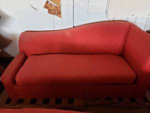 lot 63 image: Carons Sofa Hideaway Bed(2 total)