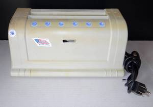 lot 76 image: VINTAGE AMERICAN HOME & OFFICE PAPER FOLDER - MODEL LF281