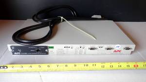 lot 114 image: APC AP9211 Masterswitch Remote Switched Rack PDU  SmartSlot AP9606 SNMP Card