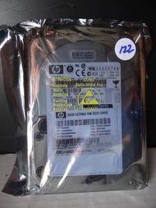 lot 122 image: UNUSED - HP P2474-69001 36.4GB 10K RPM Ultra3 SCSI 3.5 HDD P2474-63001
