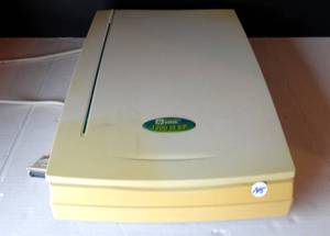 lot 145 image: VINTAGE Mustek Paragon 1200 III SP 36-Bit Flatbed Scanner