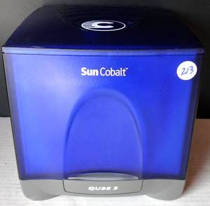 lot 213 image: Sun Cobalt Qube 3 Biz Web Hosting Server - RETAIL $369.00