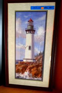 lot 18 image: FAMOUS ROBERT WEE LIGHTHOUSE PRINT MATTED AND FRAMED - MEASURES 30 X 17