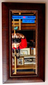 lot 34 image: Beautiful Wood Carved Beaded Mirror measures 14 x 26