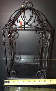 lot 74 image: MULTIPLE USE ORNATE METAL HANGING FRAME ( PLANTER, CANDLE, DECOR)