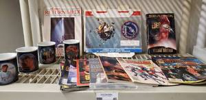 lot 40 image: Star Trek Collectibles Mugs,  Magazines, Books, First Edition Comics, Posters, Nasa Apollo IX Patch and Star Wars Return of the Jedi Magazine