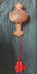 lot 57 image: Japanese Ceremonial Coin Mallet for Luck made of about 200 Woven Yens