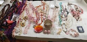lot 86 image: Beads and Necklaces