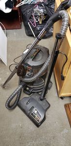 lot 133 image: Rainbow E Series Carpet Cleaner Model PN-2E