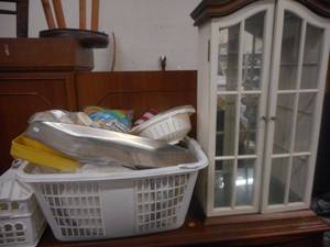 lot 153 image: Glass Shelf Wall Cabinet, assorted Kitchen items as shown