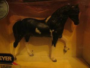 lot 32 image: Breyer #700297 Desperado  BREYER  Show horse 1997 Paso Fino stallion