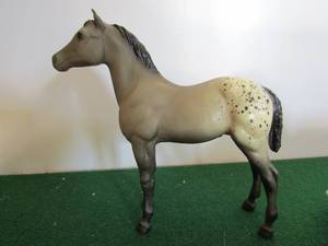 lot 51 image: Breyer colt gray with leopard appaloosa 6x7