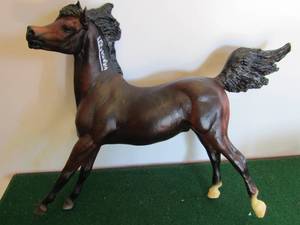 lot 54 image: Breyer Durango (we think) 33095500