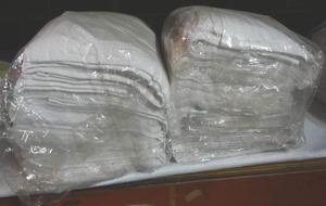 lot 115 image: 2 packs of plush white bath towels, Like new never used unopened
