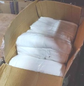lot 173 image: New white plush bath towels. 36 towels total