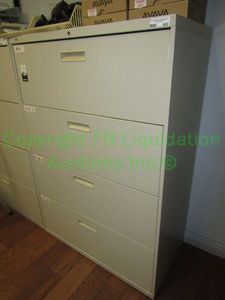 lot 662 image: Hin metal lateral file cabinet, 53 x 36 x 19