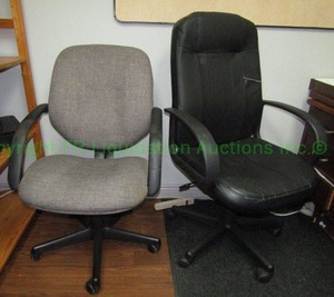 lot 638 image: Two office chairs