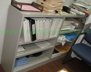 lot 621 image: Laminate book shelf contents not included 60 x 36 x 12