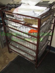 lot 562 image: Assorted fabric samples, remnants and utility storage drawer unit