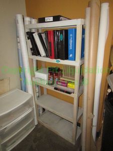 lot 467 image: Plastic shelf plus contents