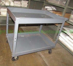 lot 477 image: Metal utility cart