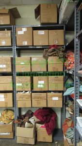 lot 526 image: Assorted fabric samples and remnants contents of shelving unit. Shelving unit not included