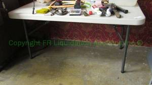 lot 541 image: Lifetime plastic folding leg table 23 x 48 x 24