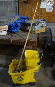 lot 272 image: Rolling mop bucket w wringer and mop