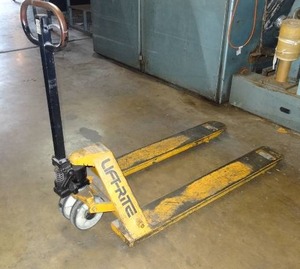 lot 270 image: Lift-Rite 5,000 lb pallet jack