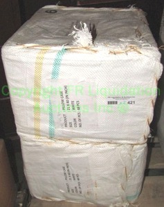 lot 421 image: New 2 cases (48 pcs each) white pillow cases, bid is times the quantity