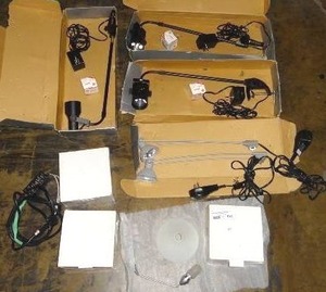 lot 681 image: Lot of 8 display lights.  3 WAC G512-BL pendant lights, 3 DL-007-BK Clamp Mount Spot Lights, 2 Silver Track Mount Display LIghts & WAC E204239 Transformer